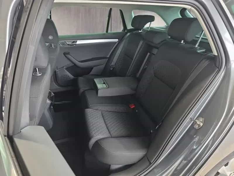 Skoda Superb Combi 1,5TSI DSG Navi/Kamera/el.Klappe/Ke 04/2024-photo-13