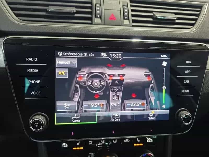 Skoda Superb Combi 1,5TSI DSG Navi/Kamera/el.Klappe/Ke 04/2024-photo-43
