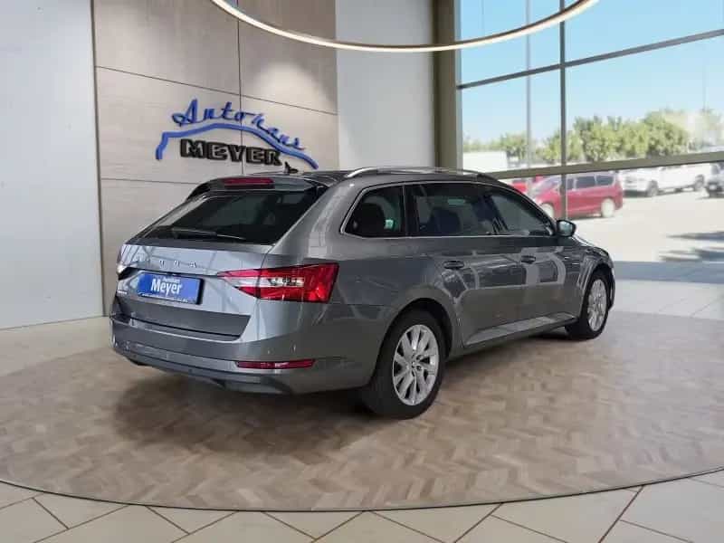 Skoda Superb Combi 1,5TSI DSG Navi/Kamera/el.Klappe/Ke 04/2024-photo-5