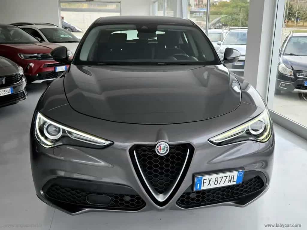 Alfa Romeo Stelvio ROMEO Stelvio 2.2 T.diesel 160CV AT8 RWD Bu 10/2019-photo-1