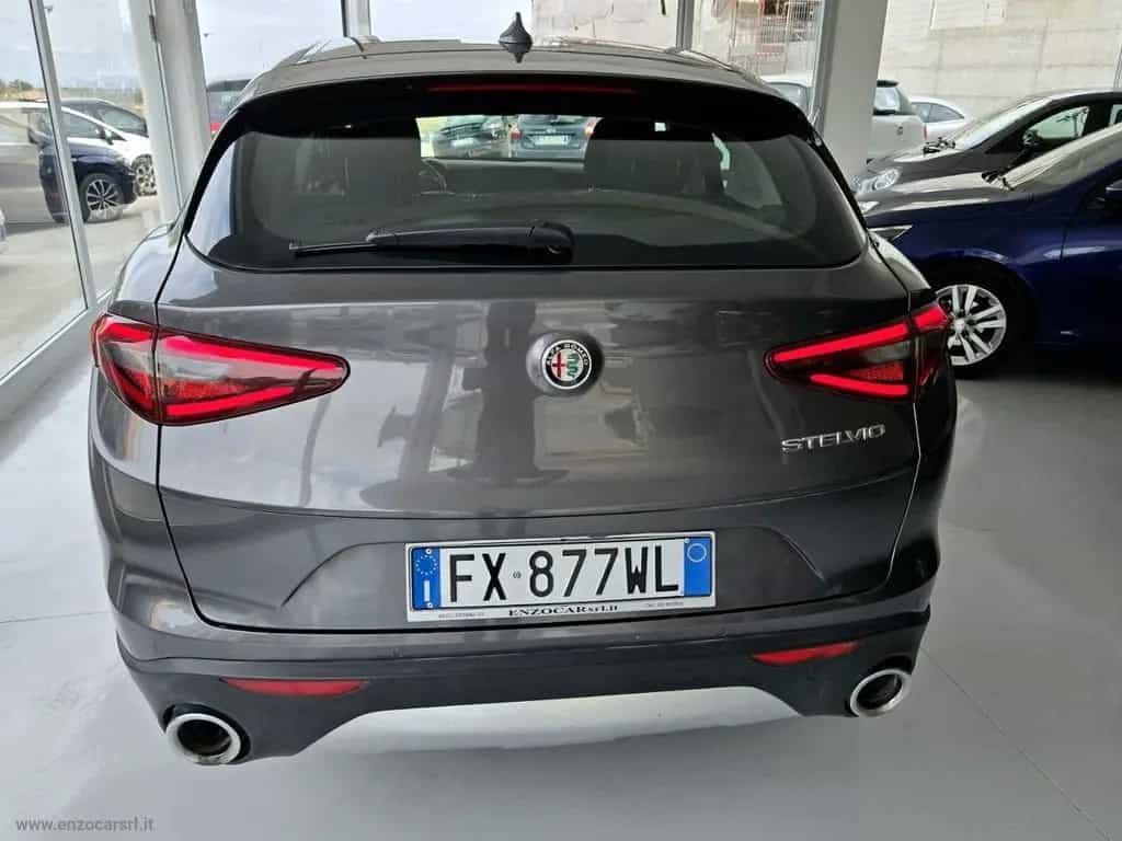 Alfa Romeo Stelvio ROMEO Stelvio 2.2 T.diesel 160CV AT8 RWD Bu 10/2019-photo-13