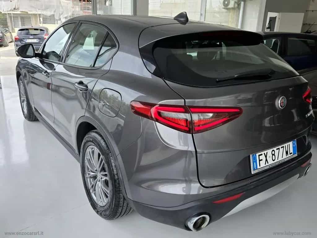 Alfa Romeo Stelvio ROMEO Stelvio 2.2 T.diesel 160CV AT8 RWD Bu 10/2019-photo-6