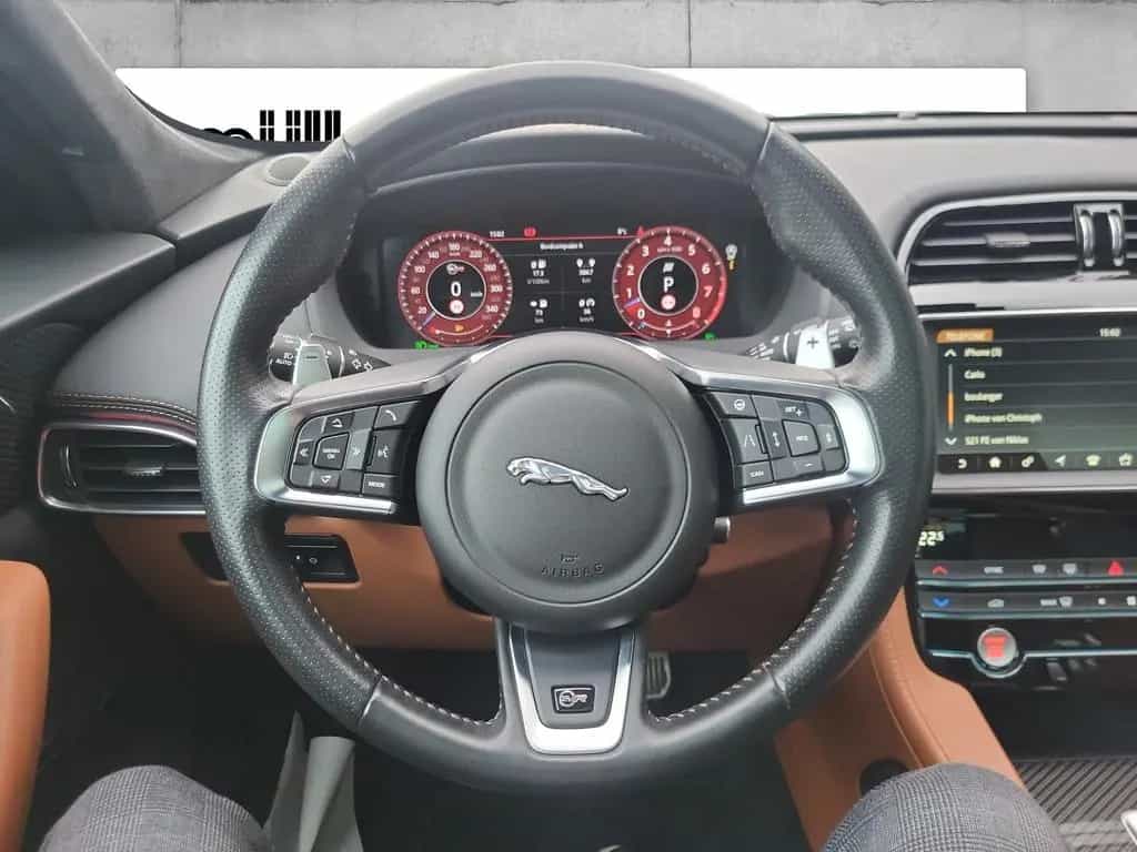 Jaguar F-Pace SVR 4WD Head-Up DAB LED WLAN RFK AHK PDC 03/2020-photo-12