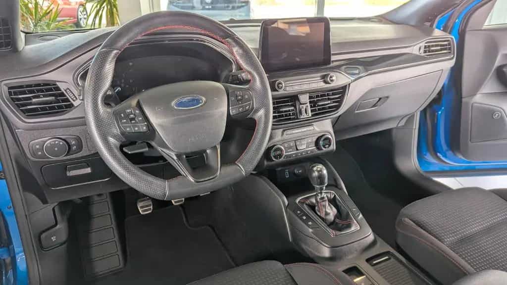 Ford Focus Turnier ST-Line *LED*Navi*ACC*SHZ*LHZ* 10/2019-photo-6