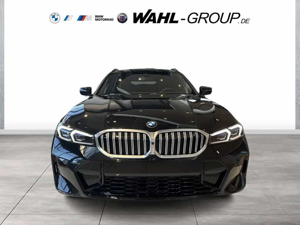 BMW 3 Series 320d Touring M Sport AHK HeadUp Navi LED HiFi 08/2025-photo-6