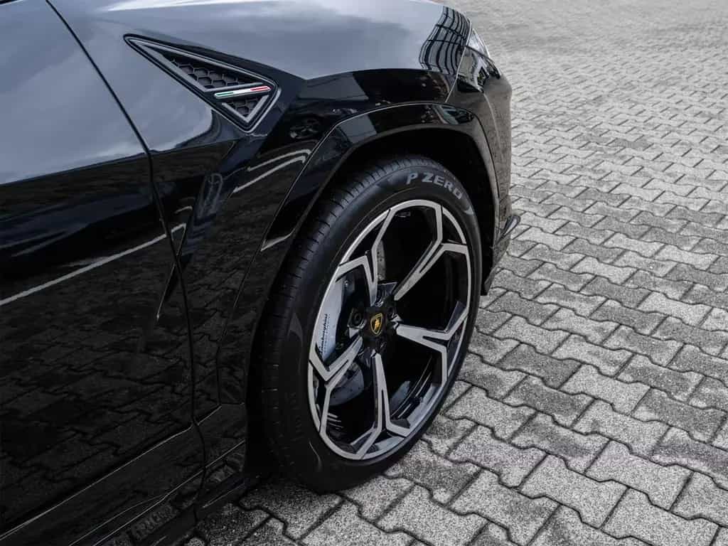 Lamborghini Urus S Nero Helene, Park Assistance Package 03/2024-photo-10