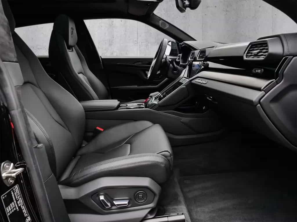 Lamborghini Urus S Nero Helene, Park Assistance Package 03/2024-photo-5