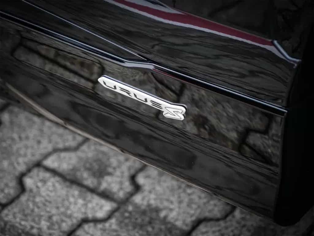 Lamborghini Urus S Nero Helene, Park Assistance Package 03/2024-photo-9