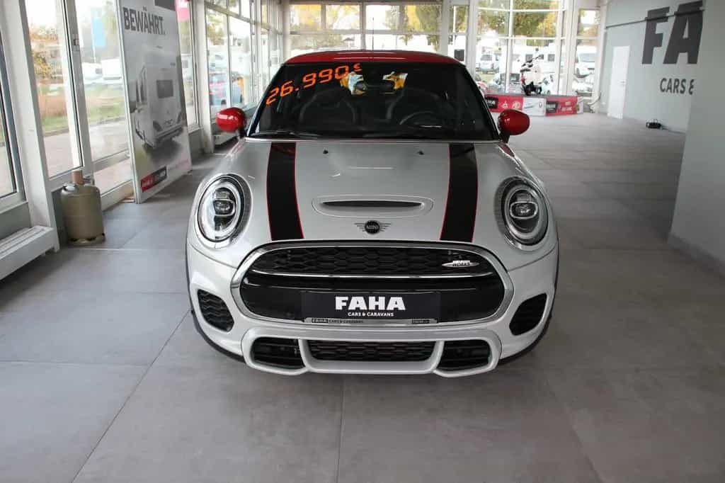 MINI John Cooper Works 08/2020-photo-1