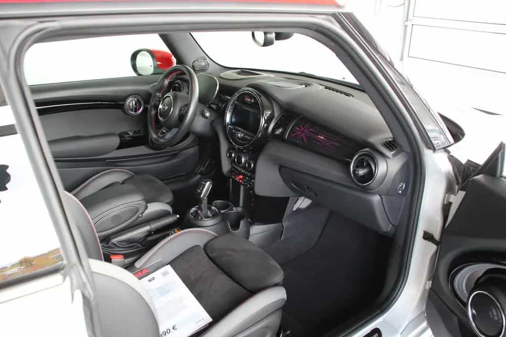 MINI John Cooper Works 08/2020-photo-7