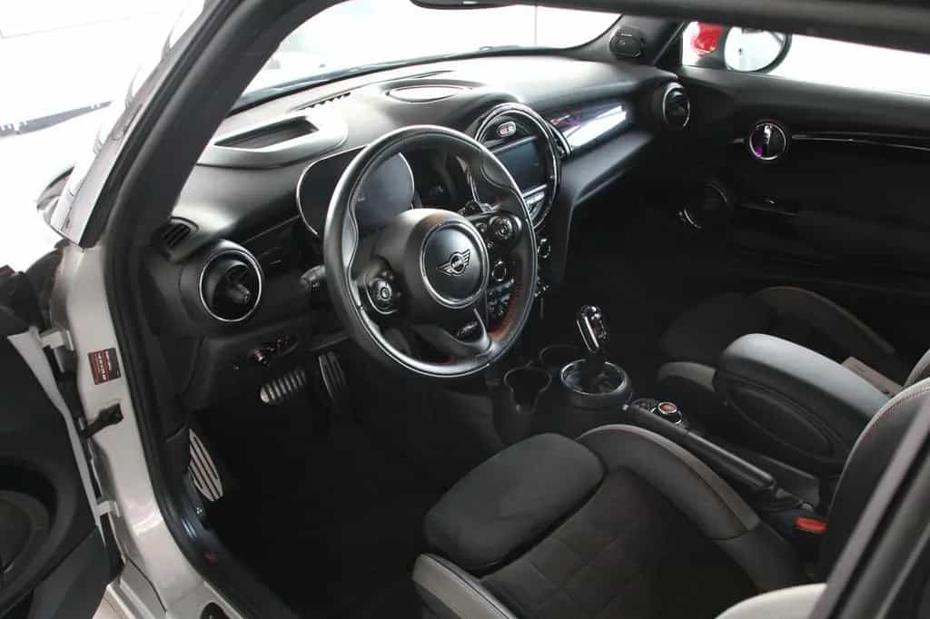 MINI John Cooper Works 08/2020-photo-9
