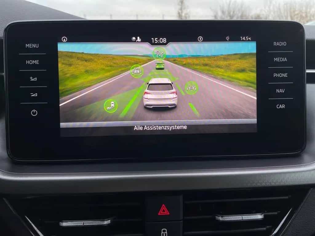 Skoda Kamiq Clever 1.5 TSI EU6d PDC Kamera Sitzhzg. 09/2021-photo-13
