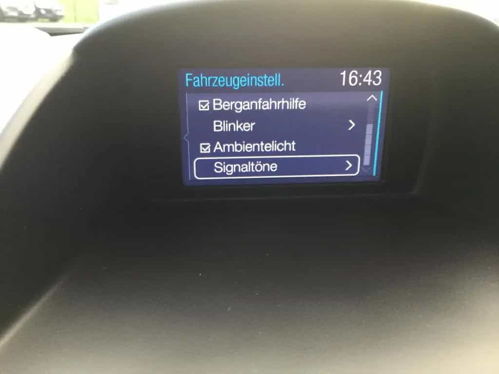 Ford Fiesta 1.0 EcoBoost Titanium Fernlichtass. LM 06/2017-photo-11