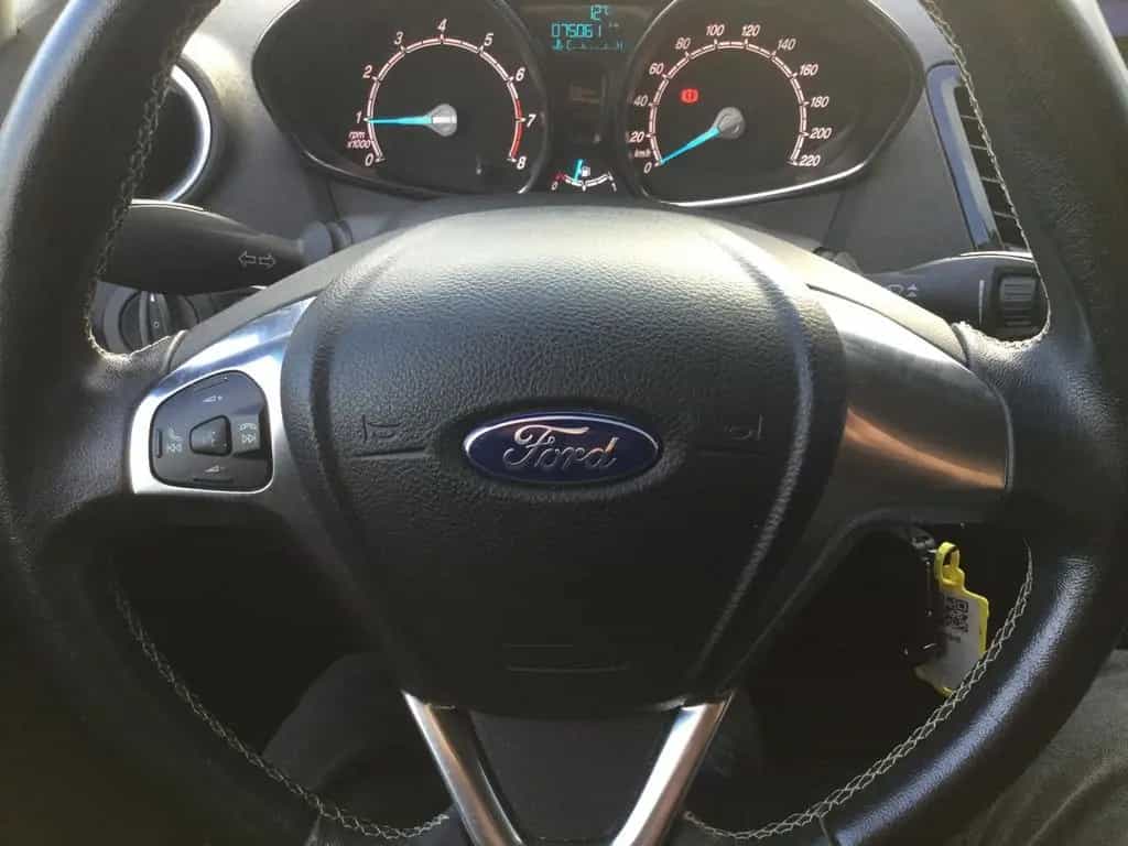 Ford Fiesta 1.0 EcoBoost Titanium Fernlichtass. LM 06/2017-photo-7