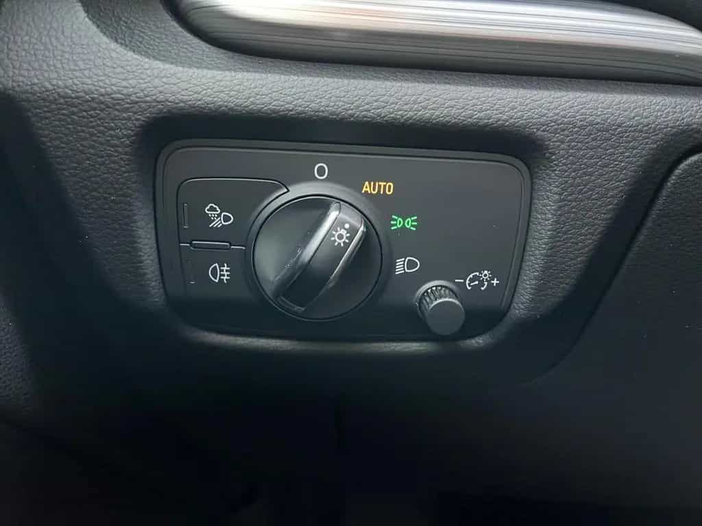 Audi A3 Sportback S-Line Selection 1.5 TSi*Matrix-LED 02/2019-photo-20
