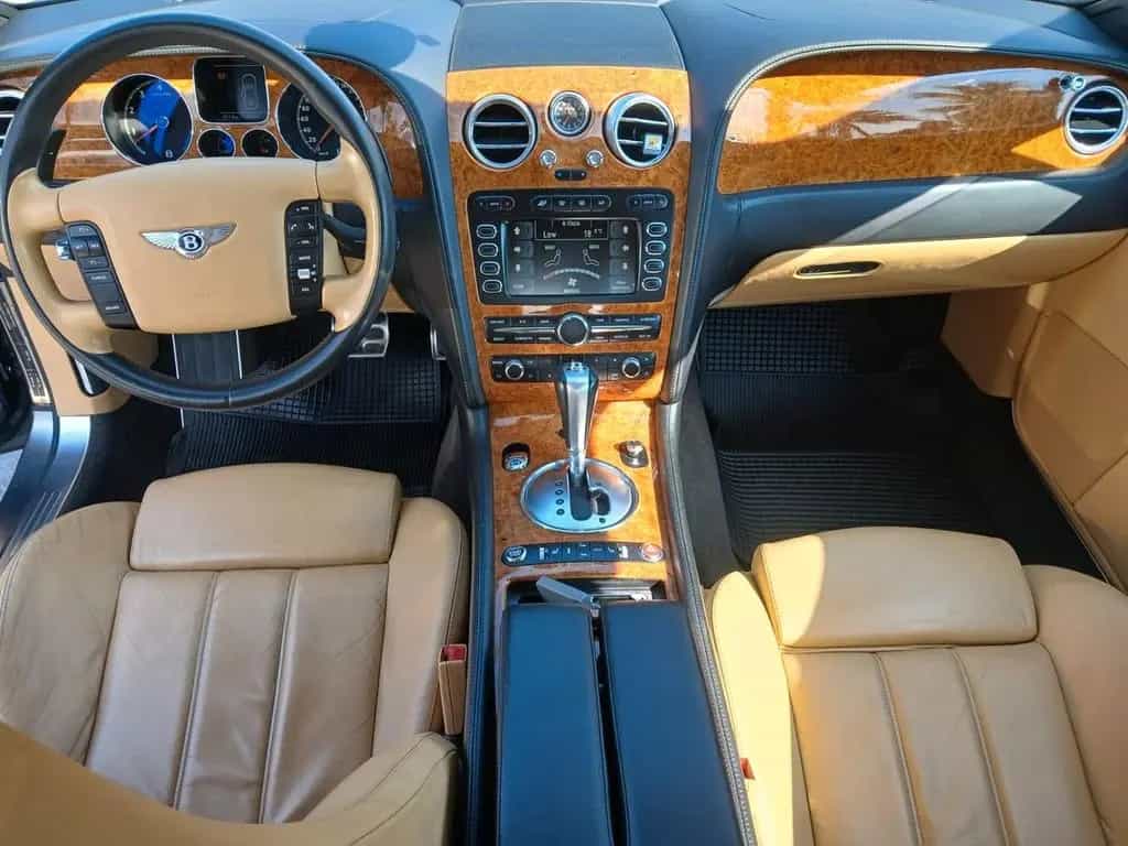 Bentley Continental GT 04/2005-photo-12