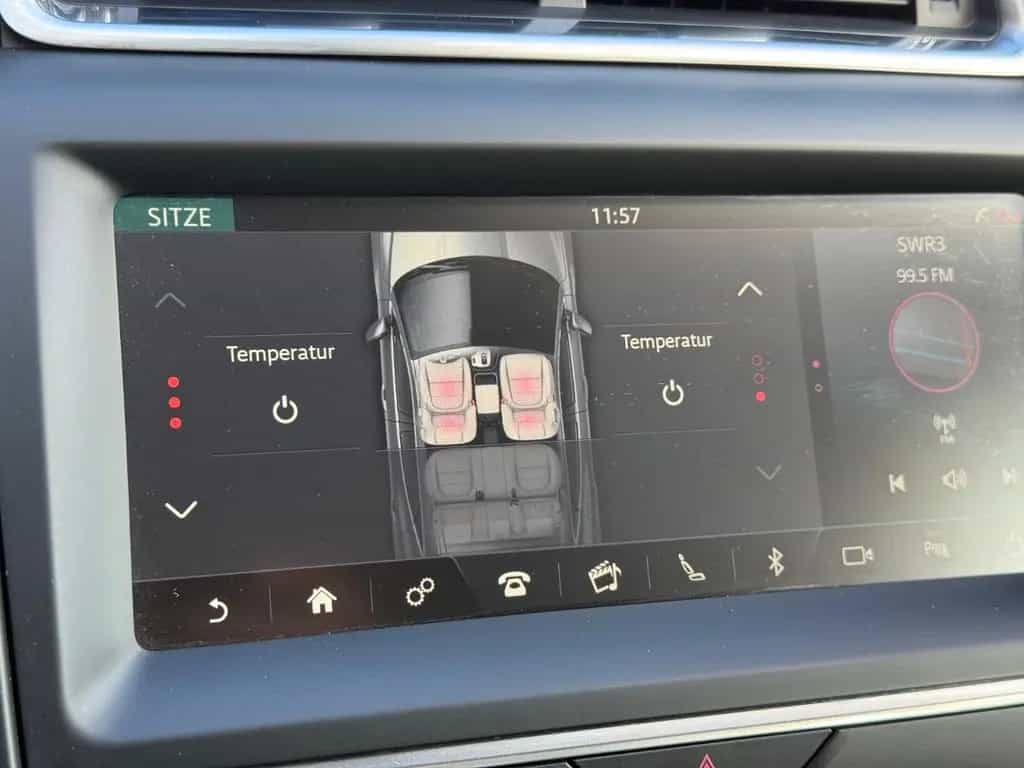 Jaguar E-Pace AWD/AUTOMATIK/KAM/CARPLAY/LED/EUR6 09/2019-photo-23