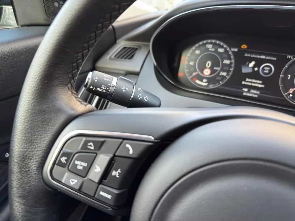 Jaguar E-Pace E-PACE S AWD 11/2018-photo-18