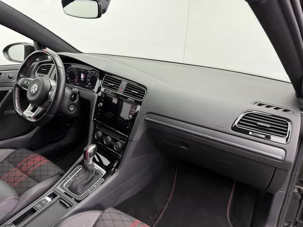 Volkswagen Golf GTI TCR|2.Hand|Akra|Pano|Kamera|CarPlay|DCC 12/2019-photo-11