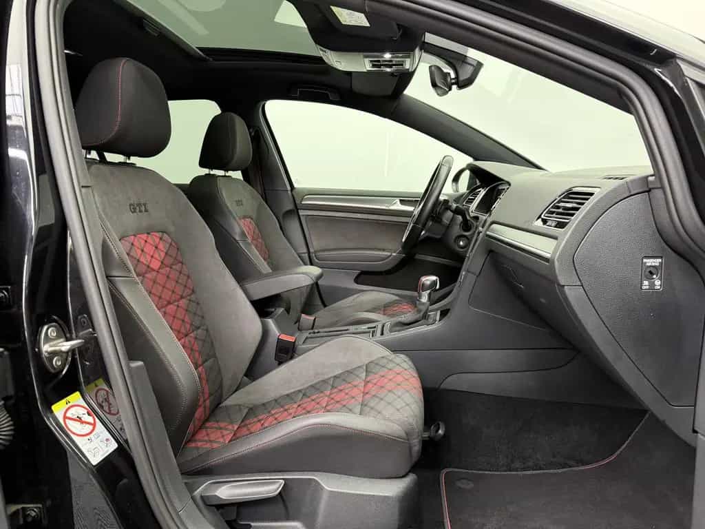 Volkswagen Golf GTI TCR|2.Hand|Akra|Pano|Kamera|CarPlay|DCC 12/2019-photo-12