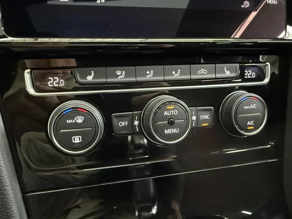 Volkswagen Golf GTI TCR|2.Hand|Akra|Pano|Kamera|CarPlay|DCC 12/2019-photo-18