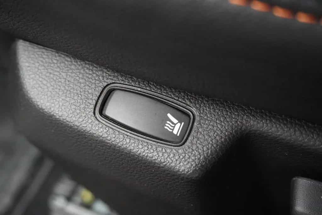 Dacia Duster II 1.3 TCE Extreme Aut. LED Kamera Navi 12/2023-photo-26