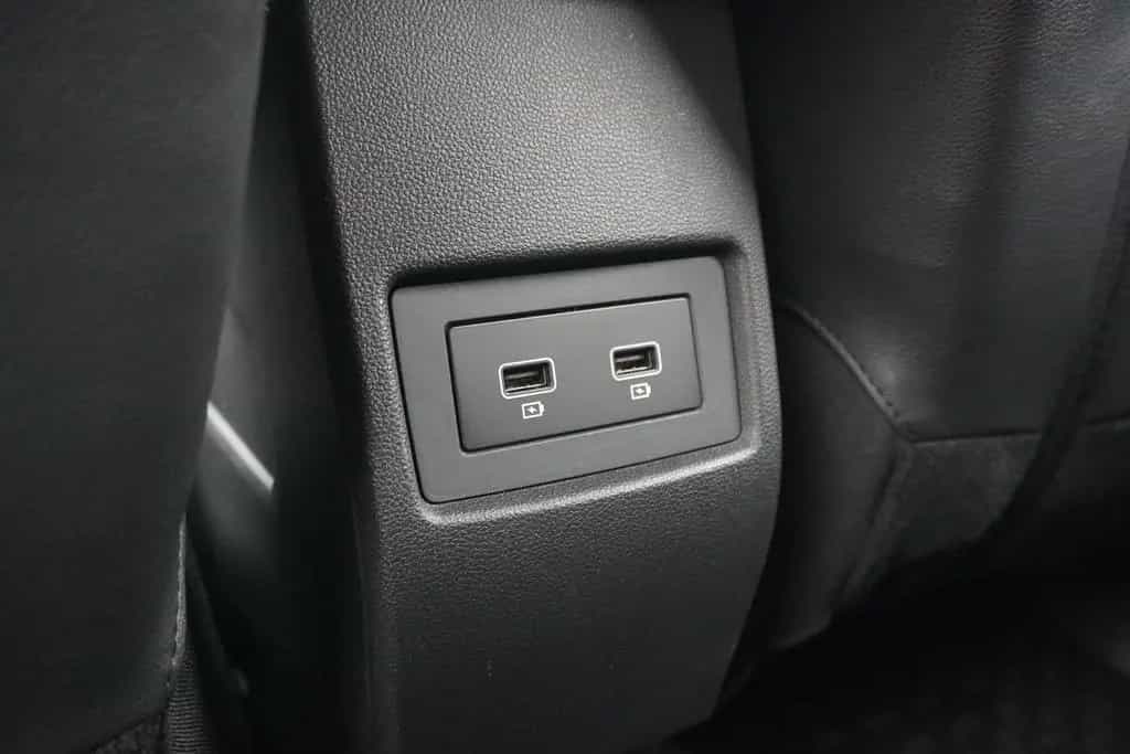 Dacia Duster II 1.3 TCE Extreme Aut. LED Kamera Navi 12/2023-photo-30