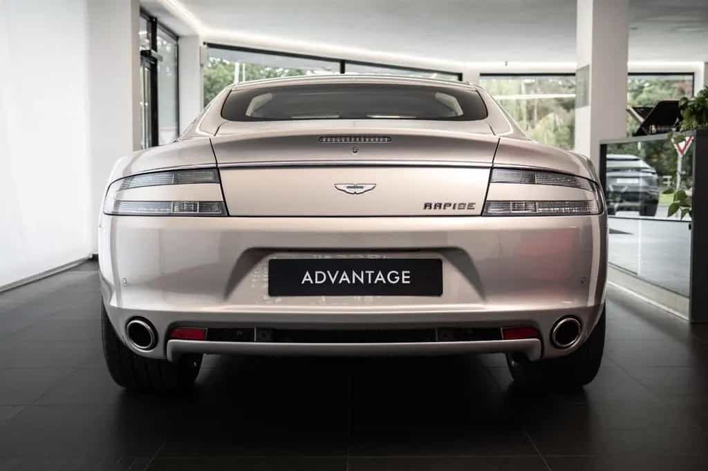 Aston Martin Rapide Touchtronic V12 /Bang&Olufsen 10/2010-photo-2