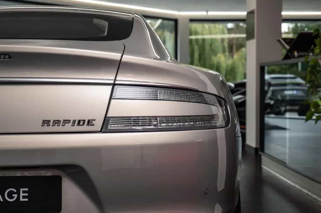 Aston Martin Rapide Touchtronic V12 /Bang&Olufsen 10/2010-photo-22
