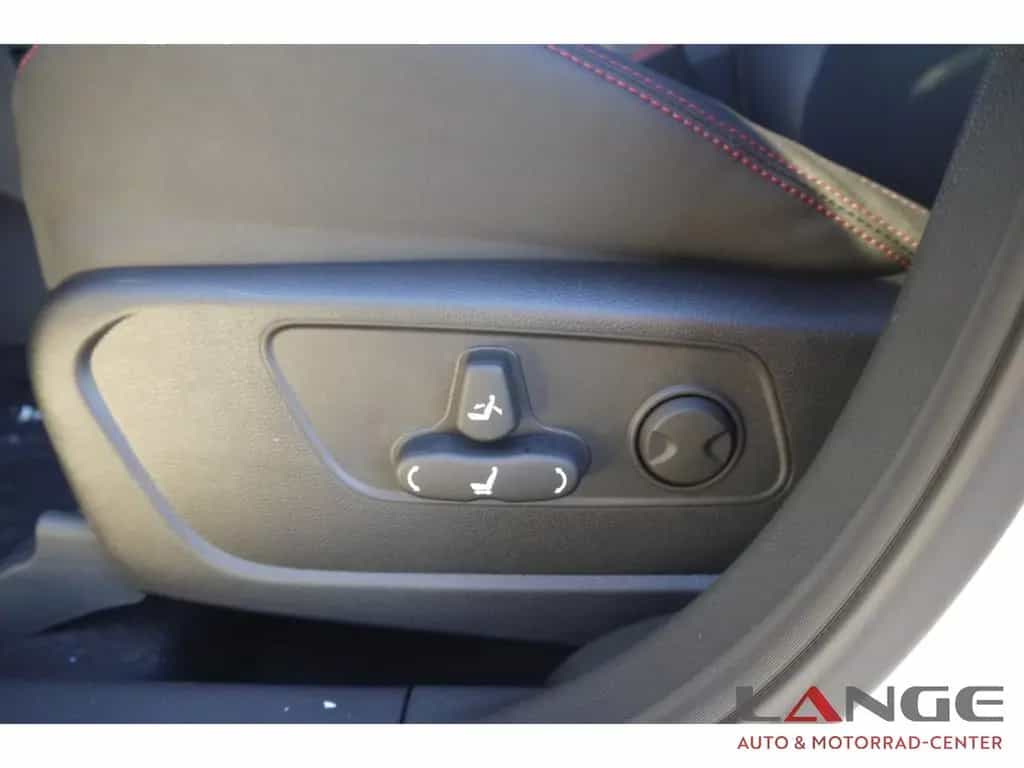Ssangyong Actyon 01.0 AWD Digitales Cockpit LED Apple CarP 01/2026-photo-11