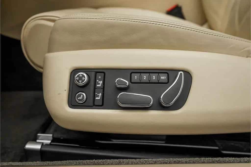 Bentley Continental GTC 6.0 W12 Facelift Massage Ventila 01/2012-photo-35