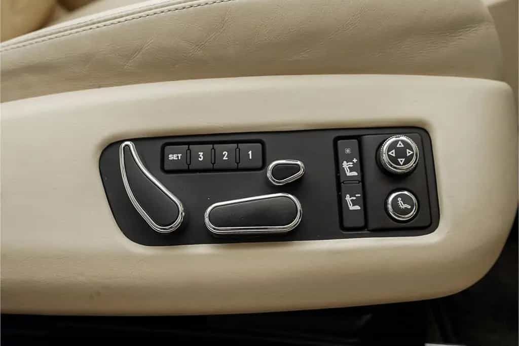 Bentley Continental GTC 6.0 W12 Facelift Massage Ventila 01/2012-photo-37