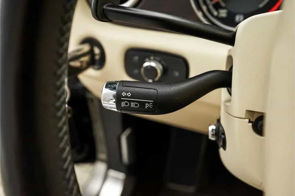 Bentley Continental GTC 6.0 W12 Facelift Massage Ventila 01/2012-photo-41
