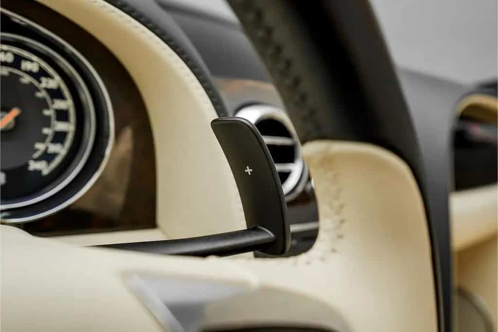 Bentley Continental GTC 6.0 W12 Facelift Massage Ventila 01/2012-photo-44
