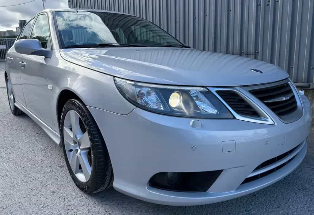 Saab 9-3 Lim.Vector Klimaaut,Leder,Scheckheftgepflegt 07/2008-photo-2