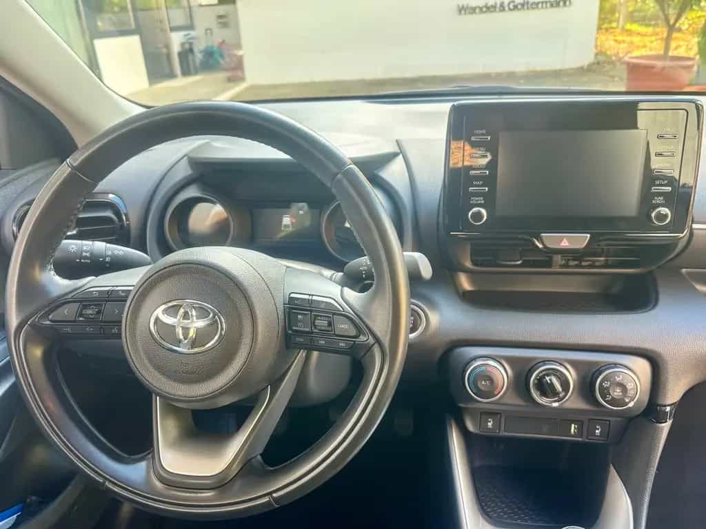 Toyota Yaris Sitzheizung ACC Carplay Garantie 05/2022-photo-18