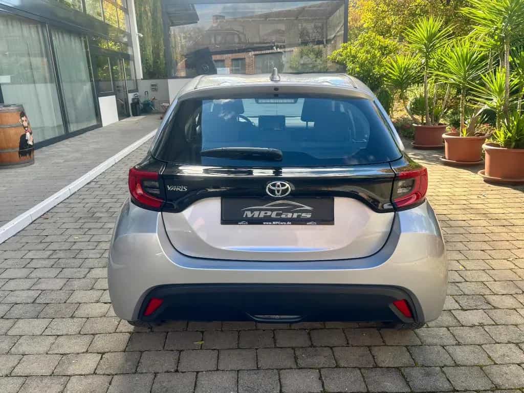 Toyota Yaris Sitzheizung ACC Carplay Garantie 05/2022-photo-4