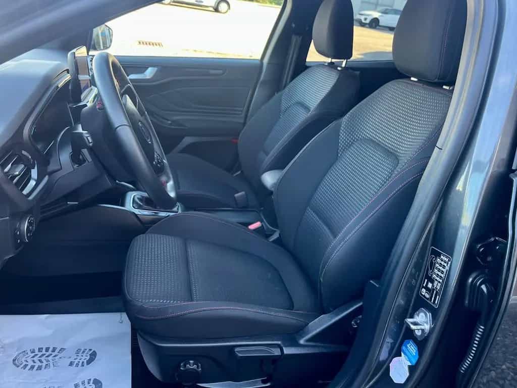 Ford Focus Turnier ST-Line DAB/KAMERA/KEYLESS/LED 02/2020-photo-3