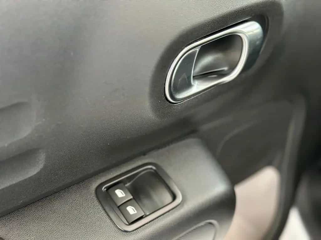 Citroën C3 BlueHDi 100 Stop&Start FEEL Scheckheft*100Tkm 11/2019-photo-13