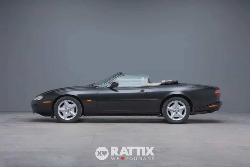 Jaguar XK8 4.0 V8 284CV Convertible 02/1997-photo-0