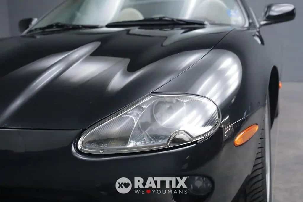 Jaguar XK8 4.0 V8 284CV Convertible 02/1997-photo-1