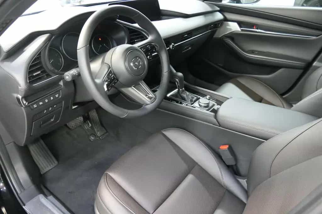 Mazda 3 2026 e-SKYACTIV-140 2,5L Takumi >Automatik<< null-photo-10