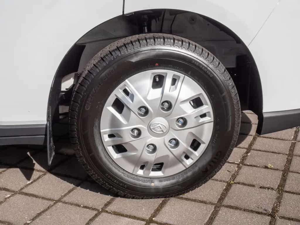 Maxus Deliver 7 Kasten L2H1 LED Kamera Keyless Totw.-A 10/2025-photo-5