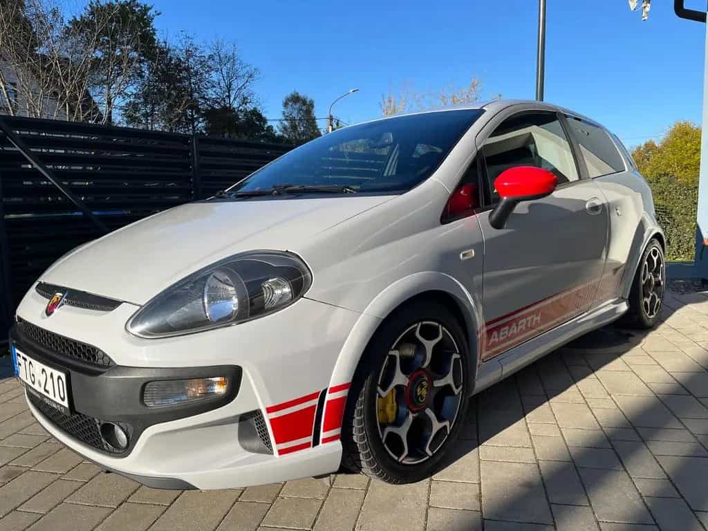 Abarth Punto Evo Serie Limitata 68 09/2014-photo-1