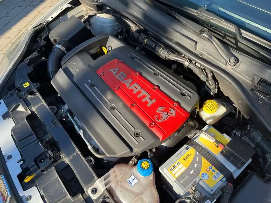 Abarth Punto Evo Serie Limitata 68 09/2014-photo-14