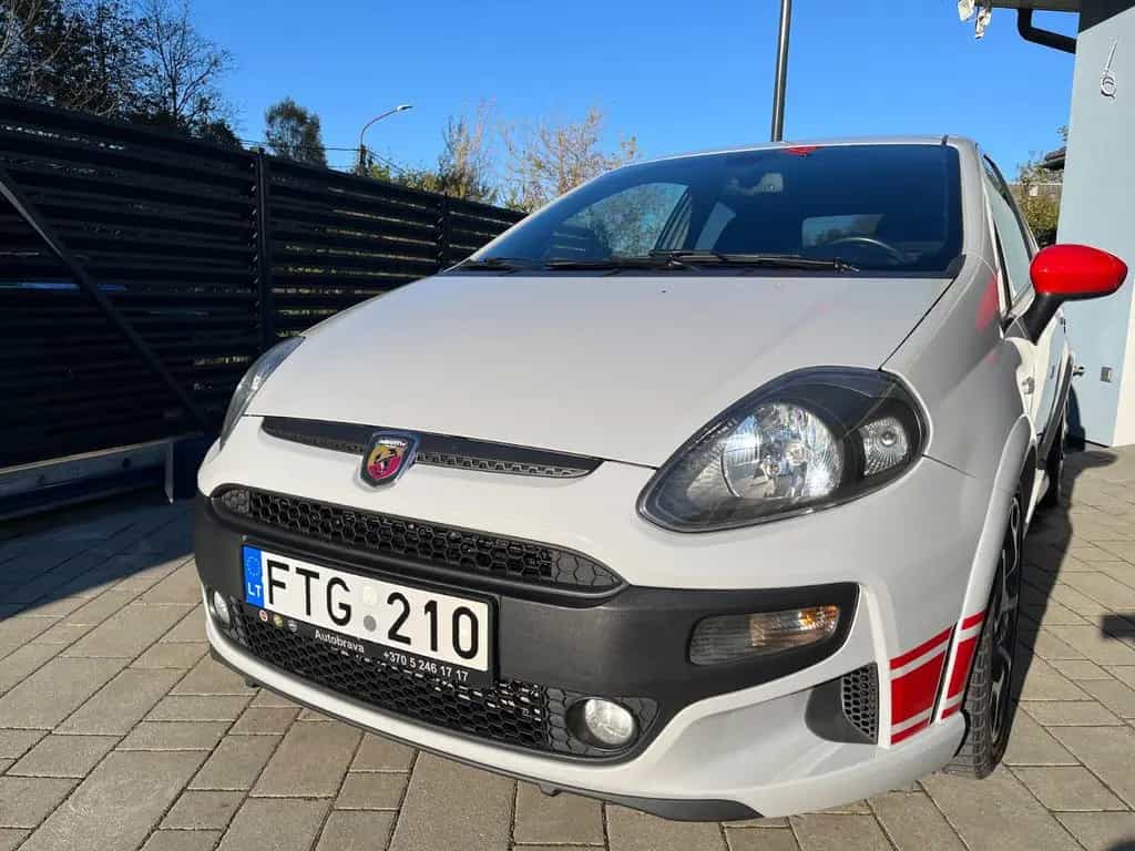 Abarth Punto Evo Serie Limitata 68 09/2014-photo-7