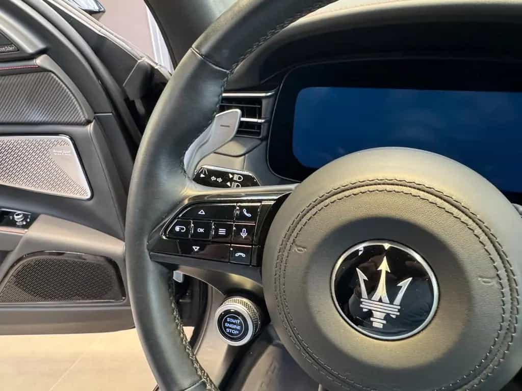 Maserati Grecale 3.0 V6 Trofeo Auto 4WD *Warranty 03/26* 03/2023-photo-17
