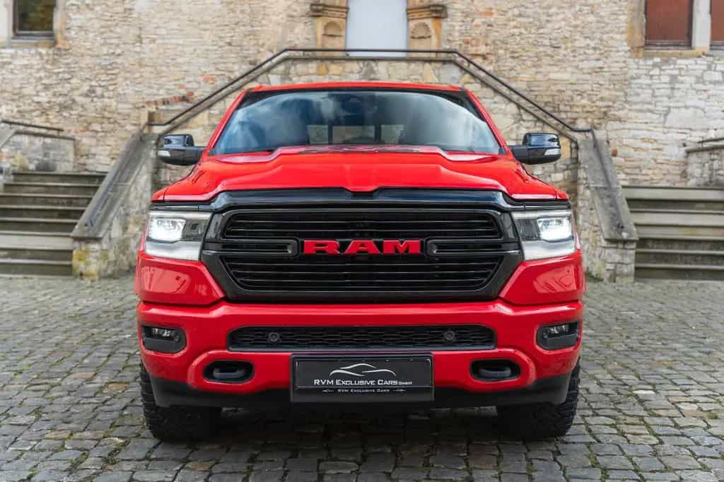 Dodge RAM 3.0L LARAMIE ECODIESEL M+S LEDER SZH/SZK KAM 05/2023-photo-1