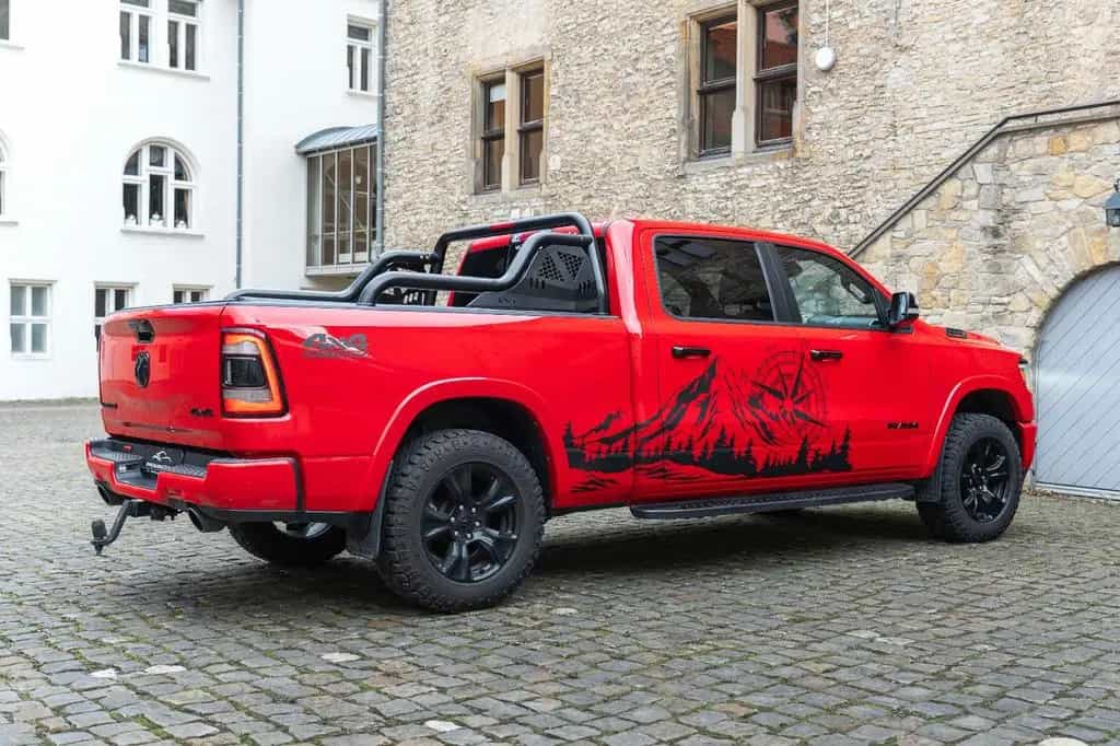 Dodge RAM 3.0L LARAMIE ECODIESEL M+S LEDER SZH/SZK KAM 05/2023-photo-10