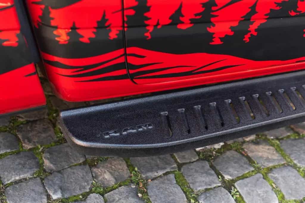 Dodge RAM 3.0L LARAMIE ECODIESEL M+S LEDER SZH/SZK KAM 05/2023-photo-26